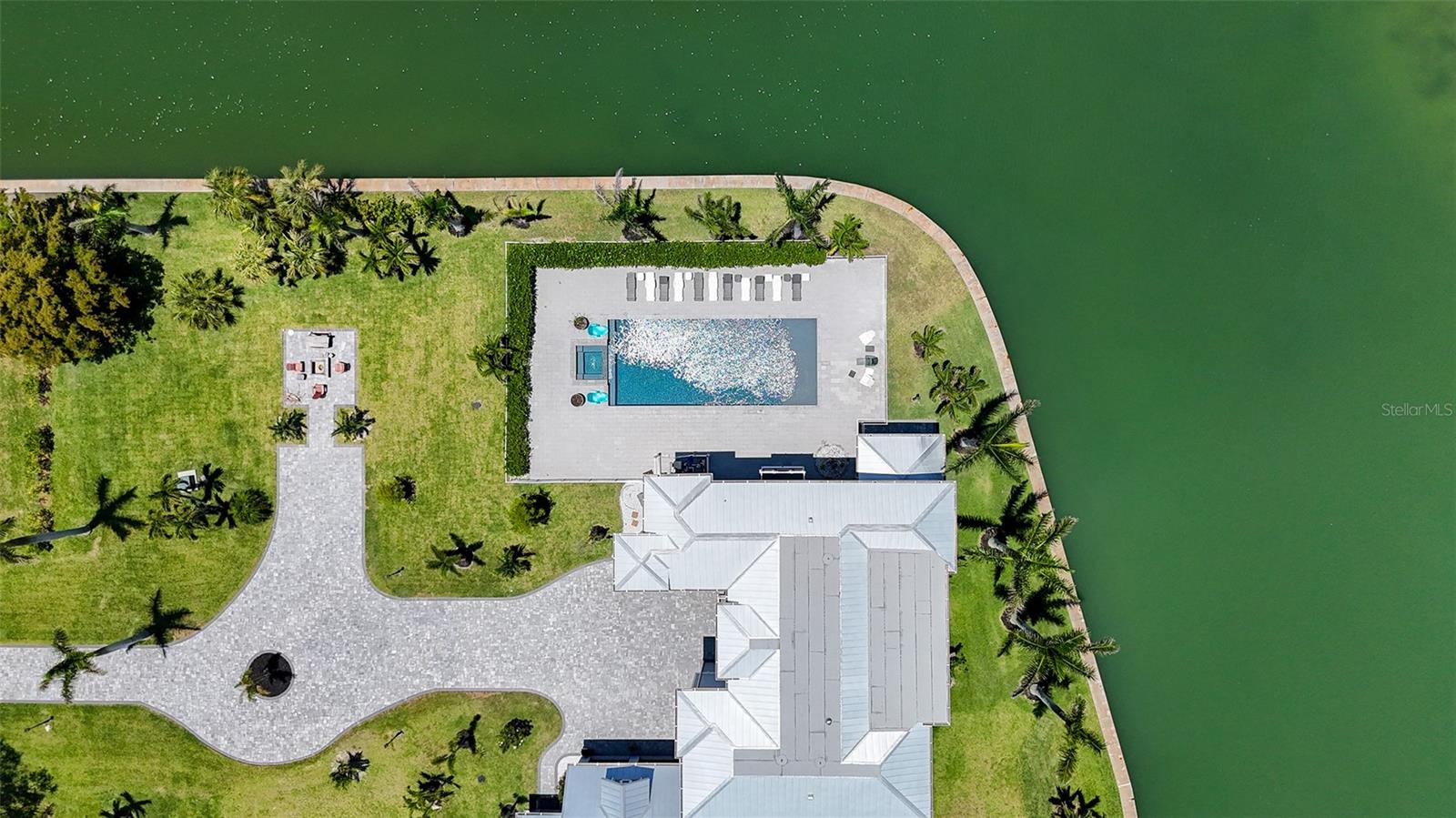 SLEEPY LAGOON PARK - Residential