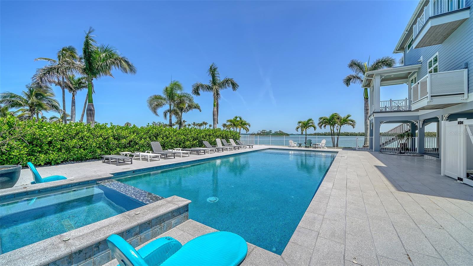 SLEEPY LAGOON PARK - Residential
