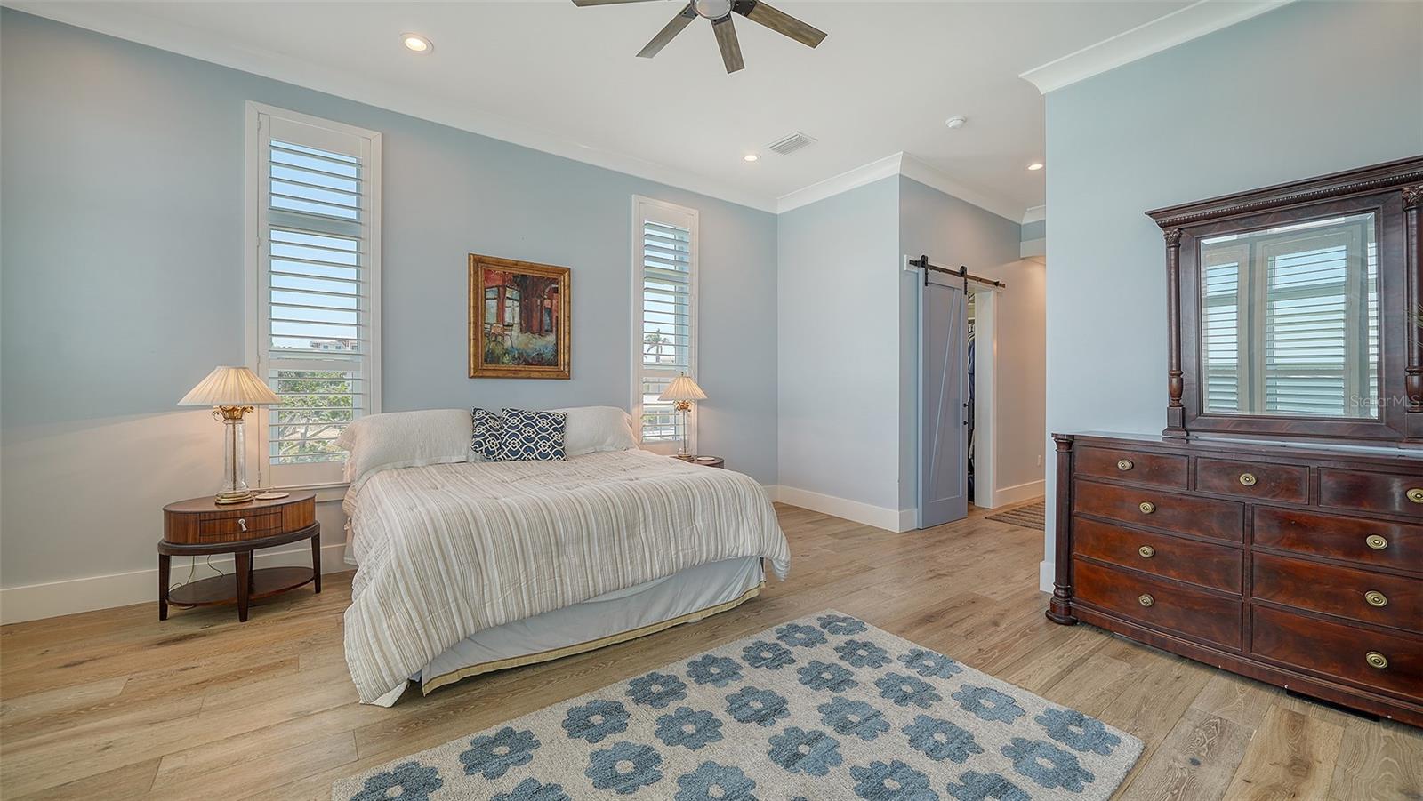 SLEEPY LAGOON PARK - Residential