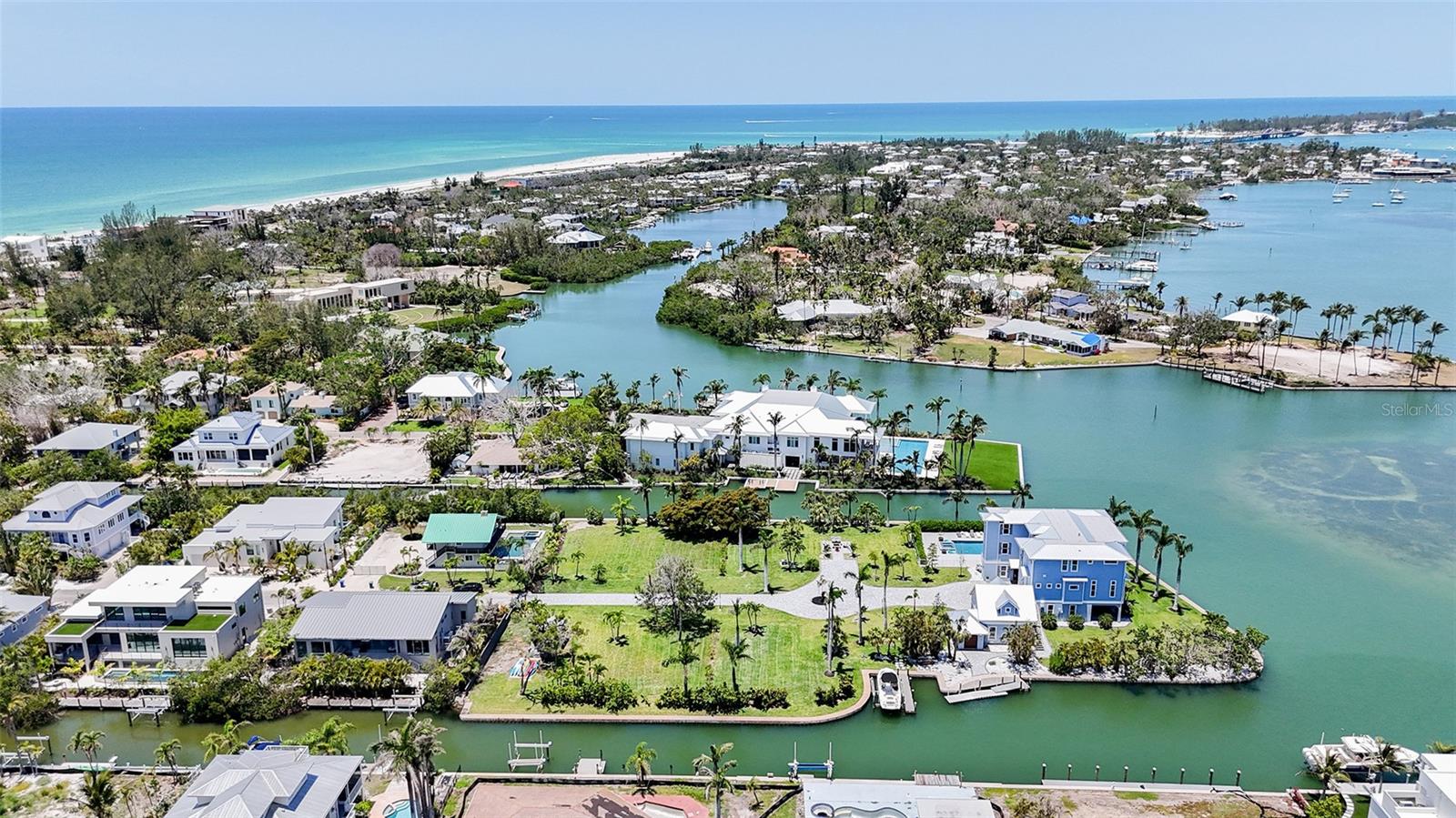 SLEEPY LAGOON PARK - Residential
