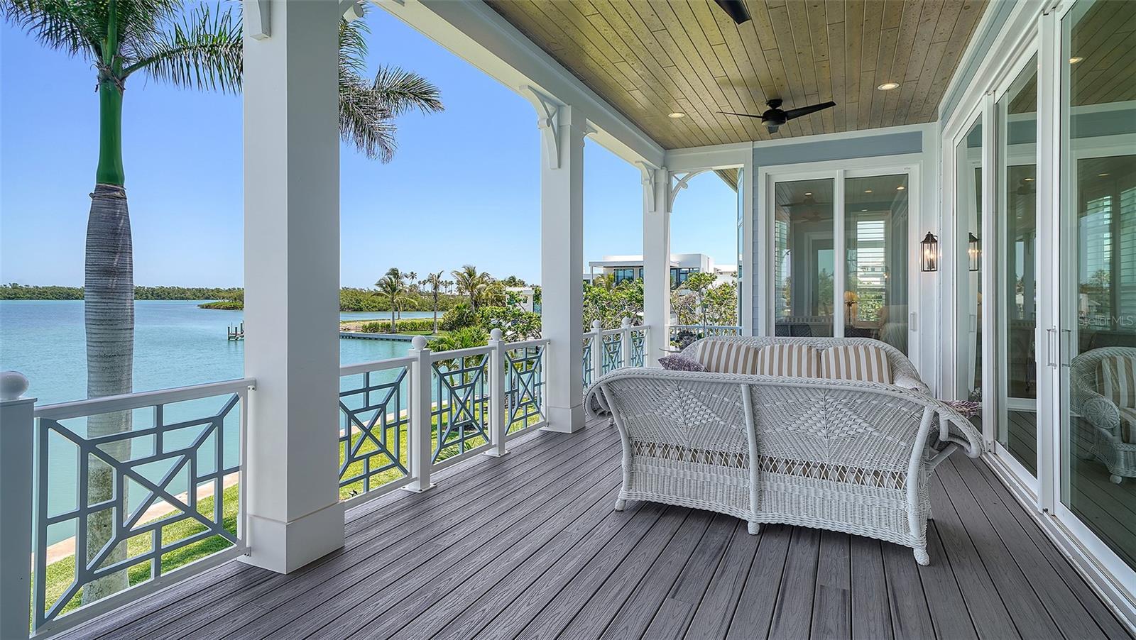 SLEEPY LAGOON PARK - Residential