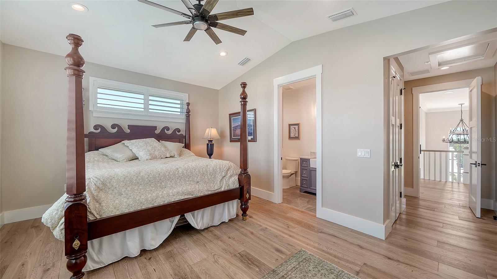 SLEEPY LAGOON PARK - Residential