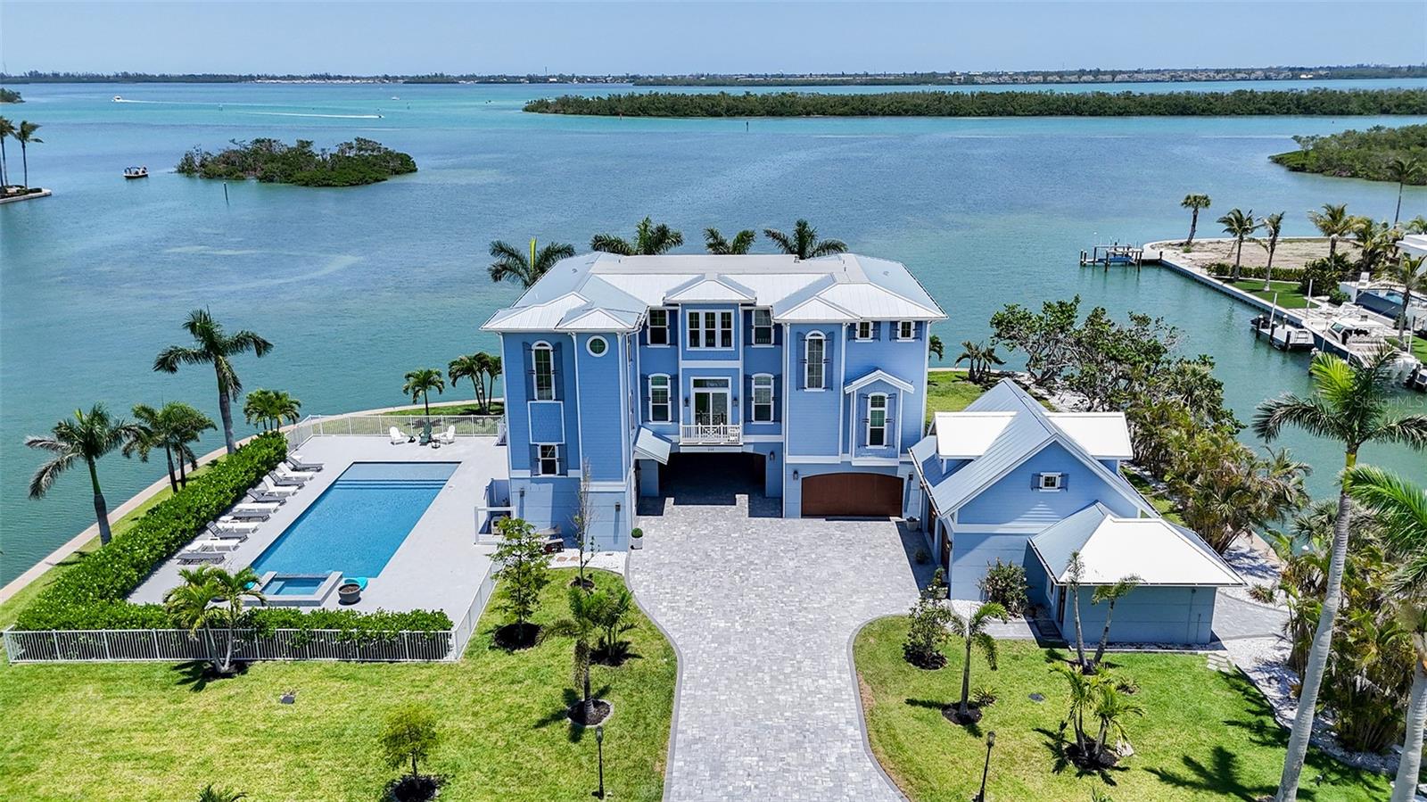 SLEEPY LAGOON PARK - Residential