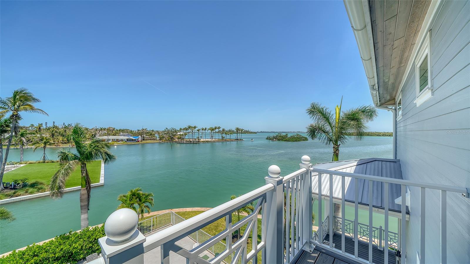 SLEEPY LAGOON PARK - Residential