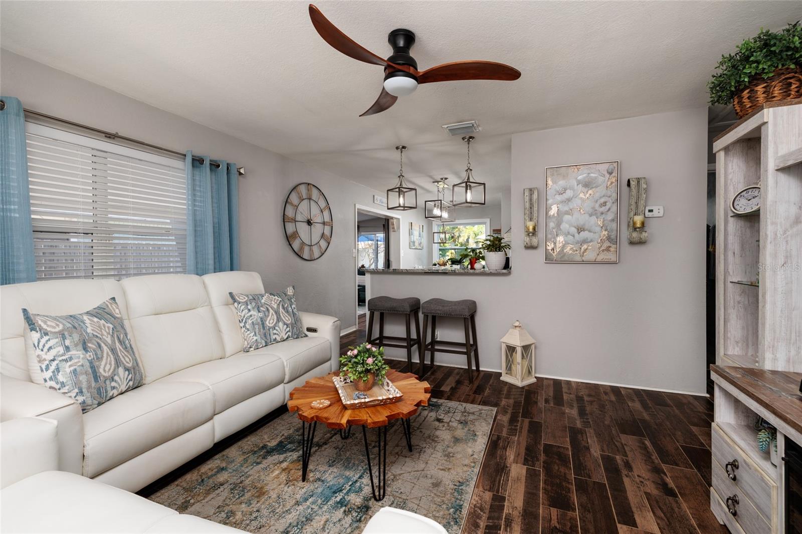 JUNGLE TERRACE SEC A - Residential