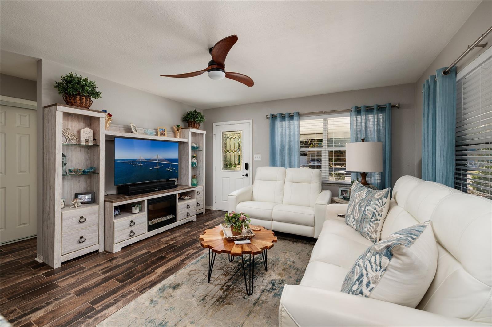 JUNGLE TERRACE SEC A - Residential