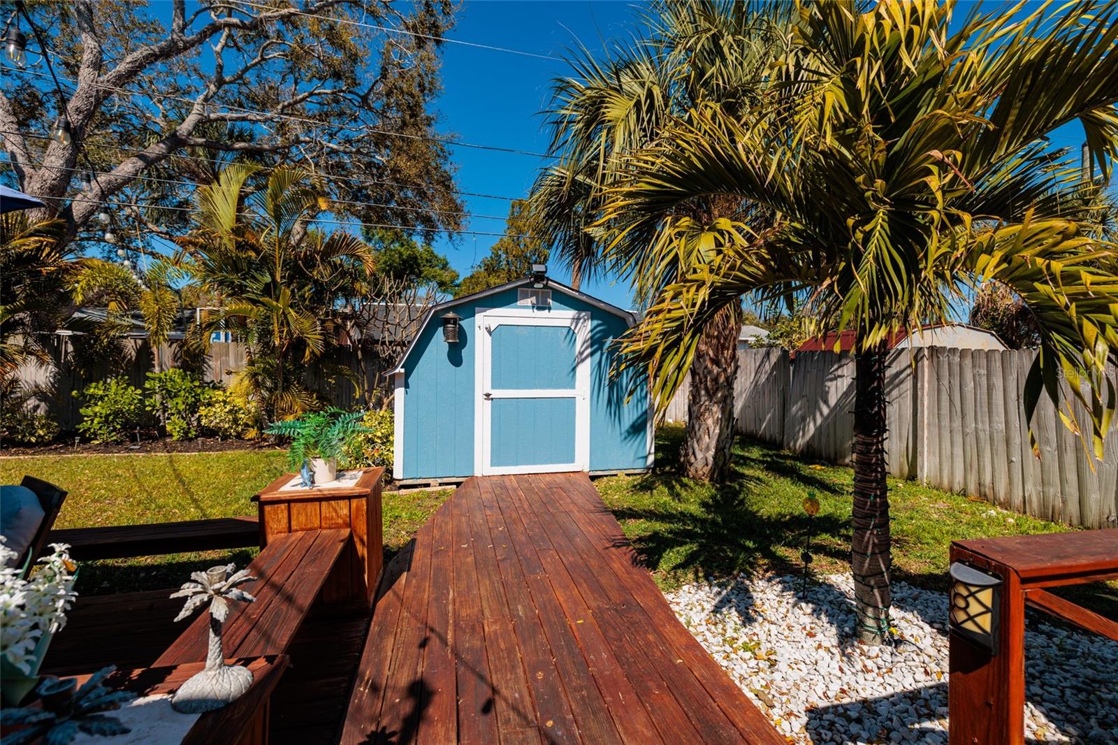 JUNGLE TERRACE SEC A - Residential