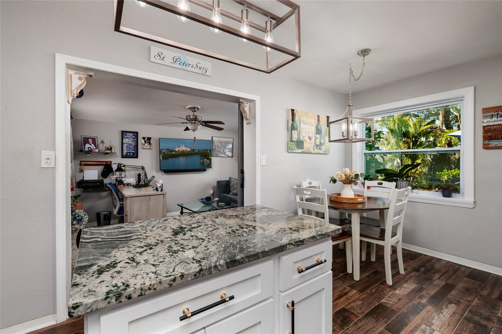 JUNGLE TERRACE SEC A - Residential