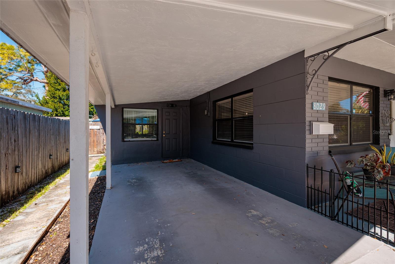 JUNGLE TERRACE SEC A - Residential