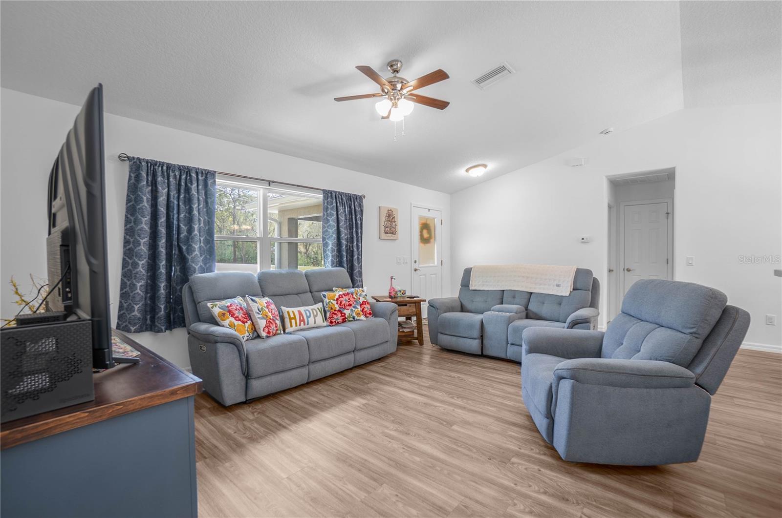 INVERNESS HLNDS WEST - Residential