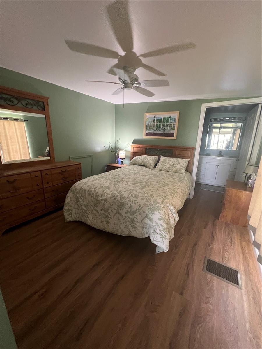 BLUE CYPRESS GOLF & RV RESIDENCE - Residential