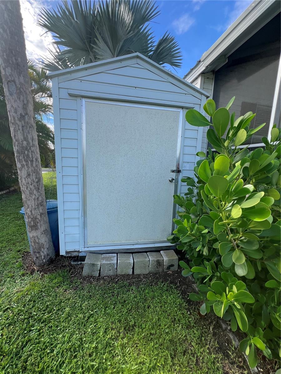 BLUE CYPRESS GOLF & RV RESIDENCE - Residential