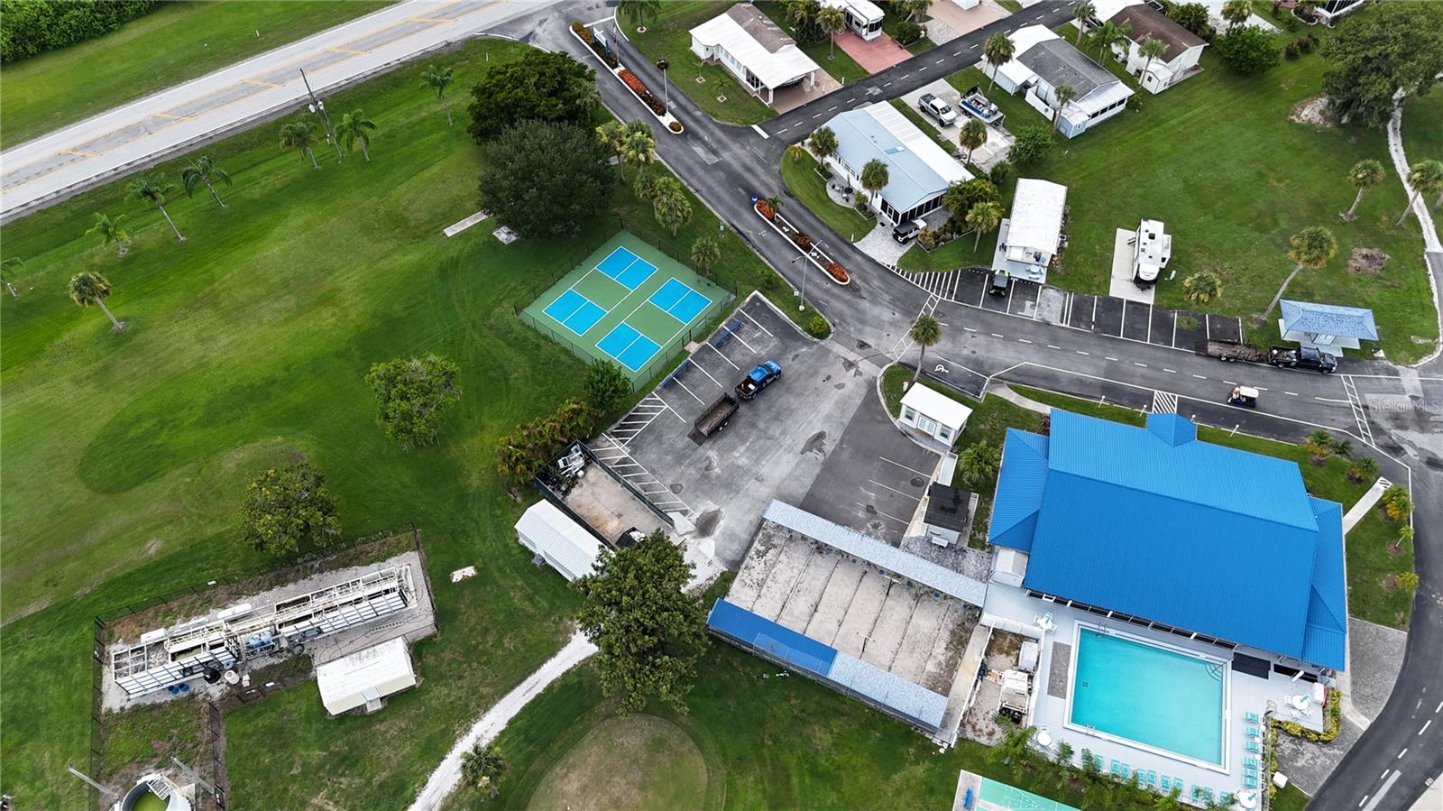 BLUE CYPRESS GOLF & RV RESIDENCE - Residential
