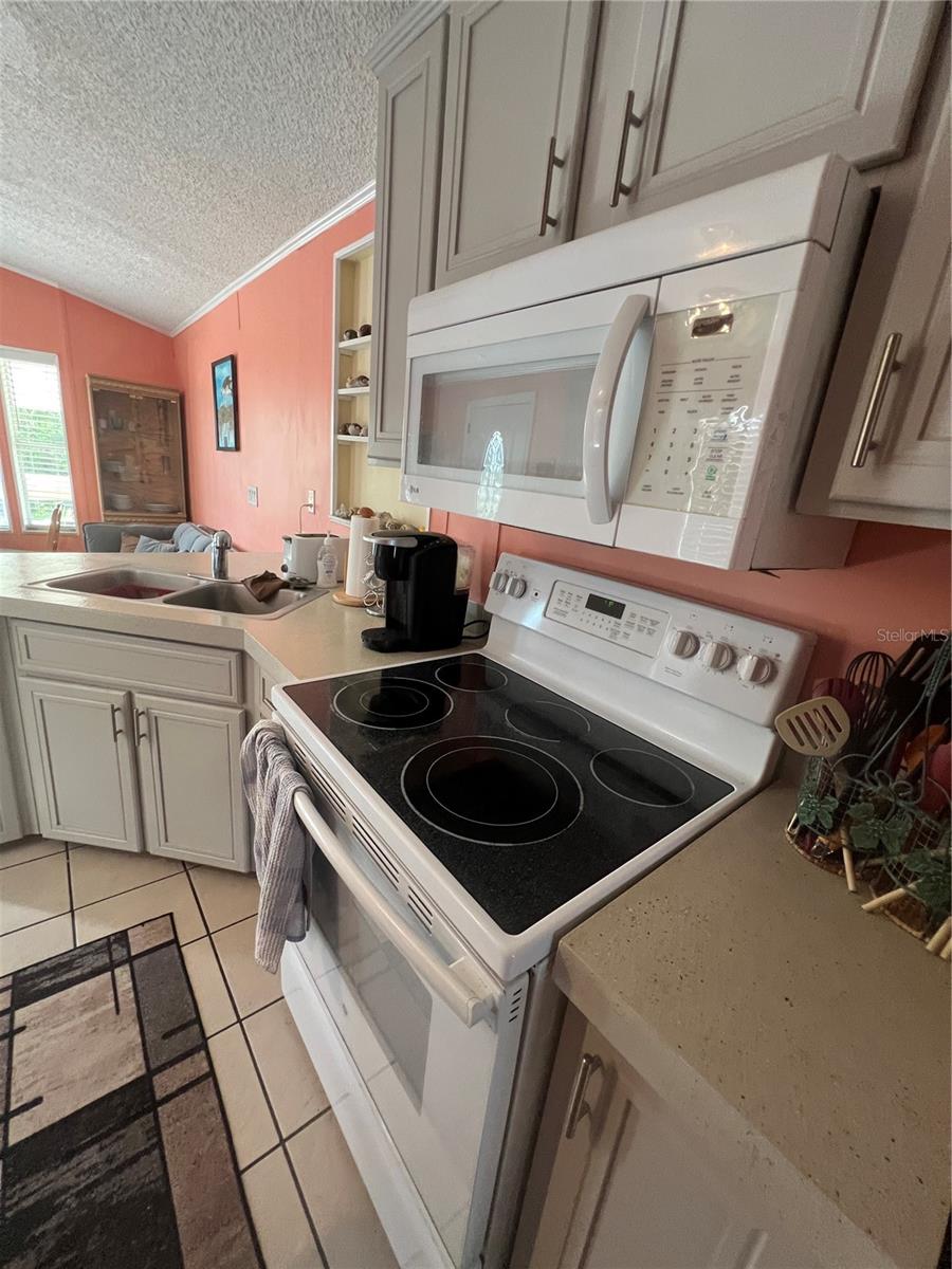 BLUE CYPRESS GOLF & RV RESIDENCE - Residential