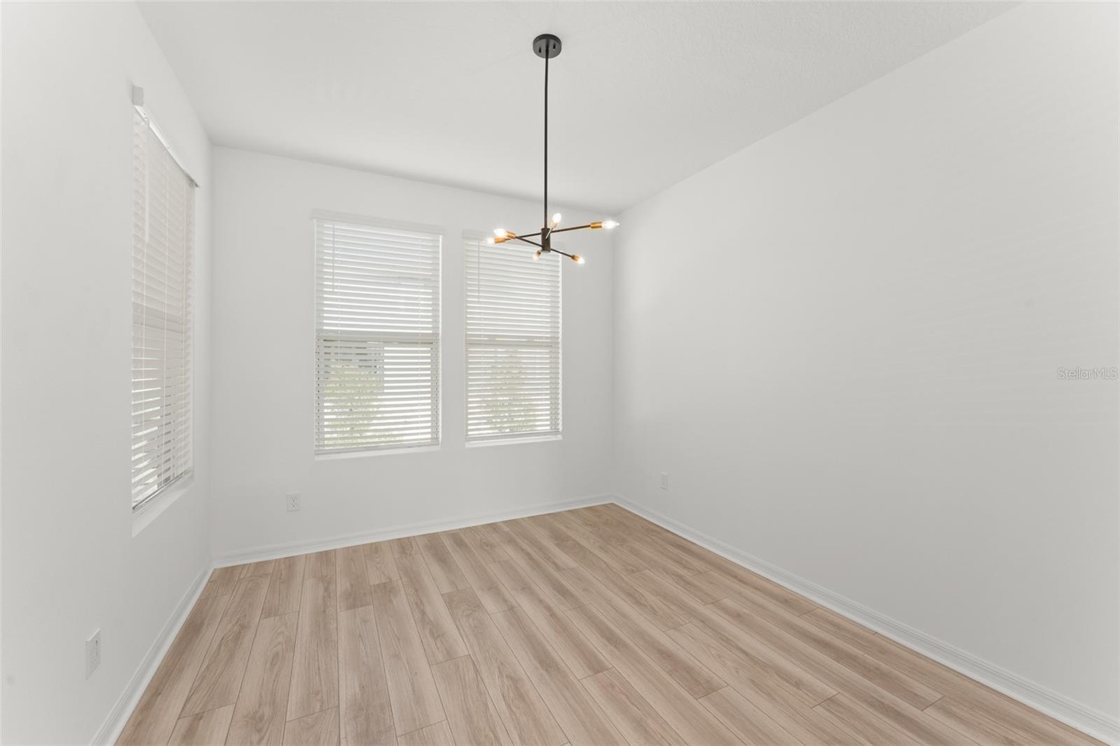 LAUREATE PARK NBRHD CENTER PH 3 - Residential