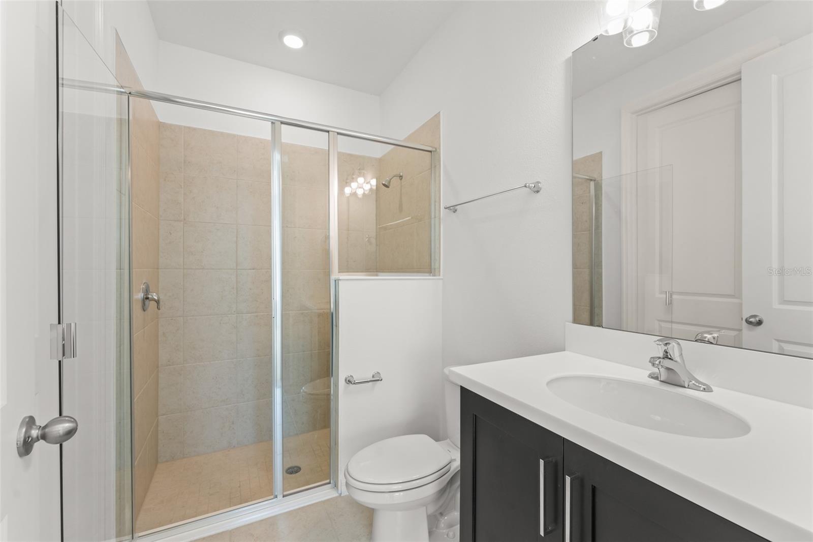 LAUREATE PARK NBRHD CENTER PH 3 - Residential