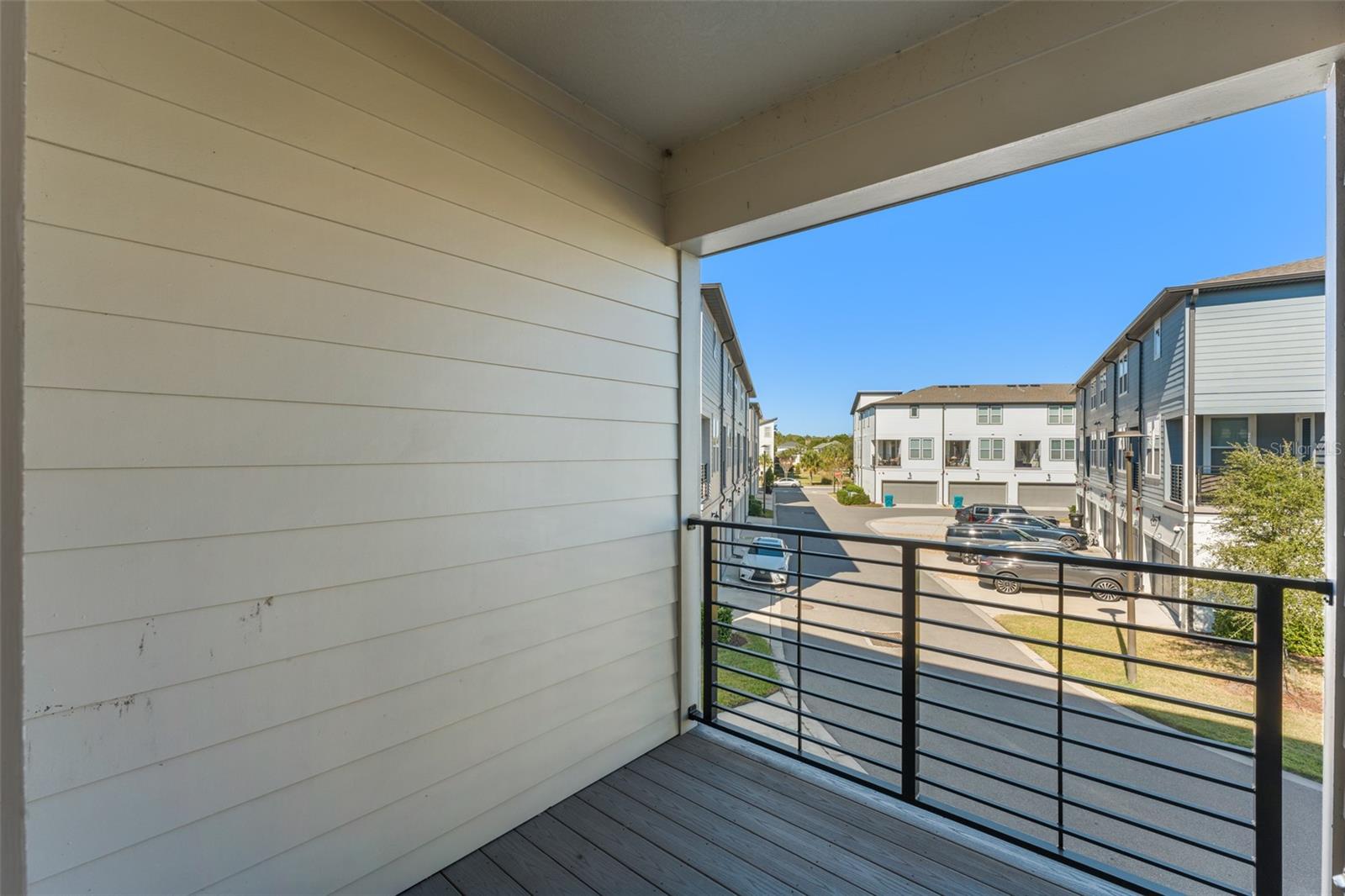 LAUREATE PARK NBRHD CENTER PH 3 - Residential