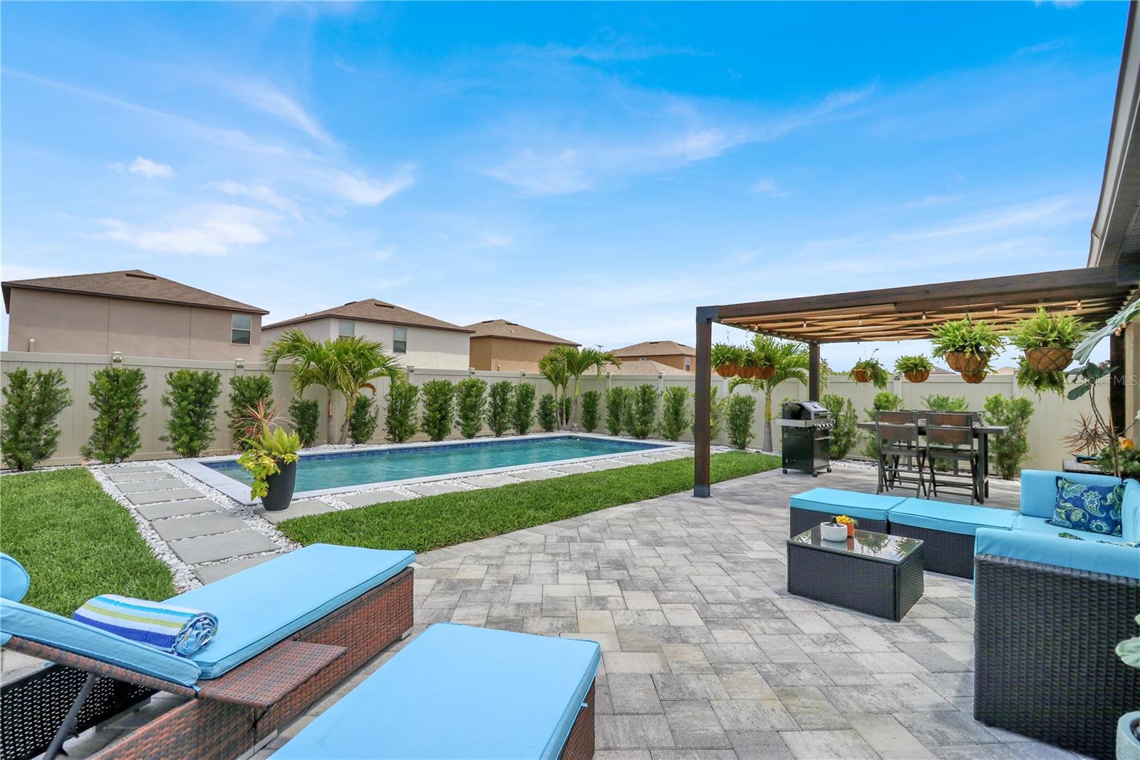 7114 FERN GARDEN COURT