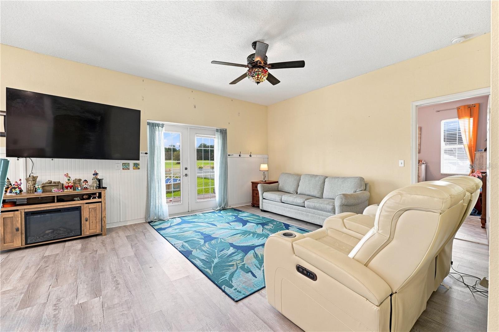 1375 TIMUCUAN