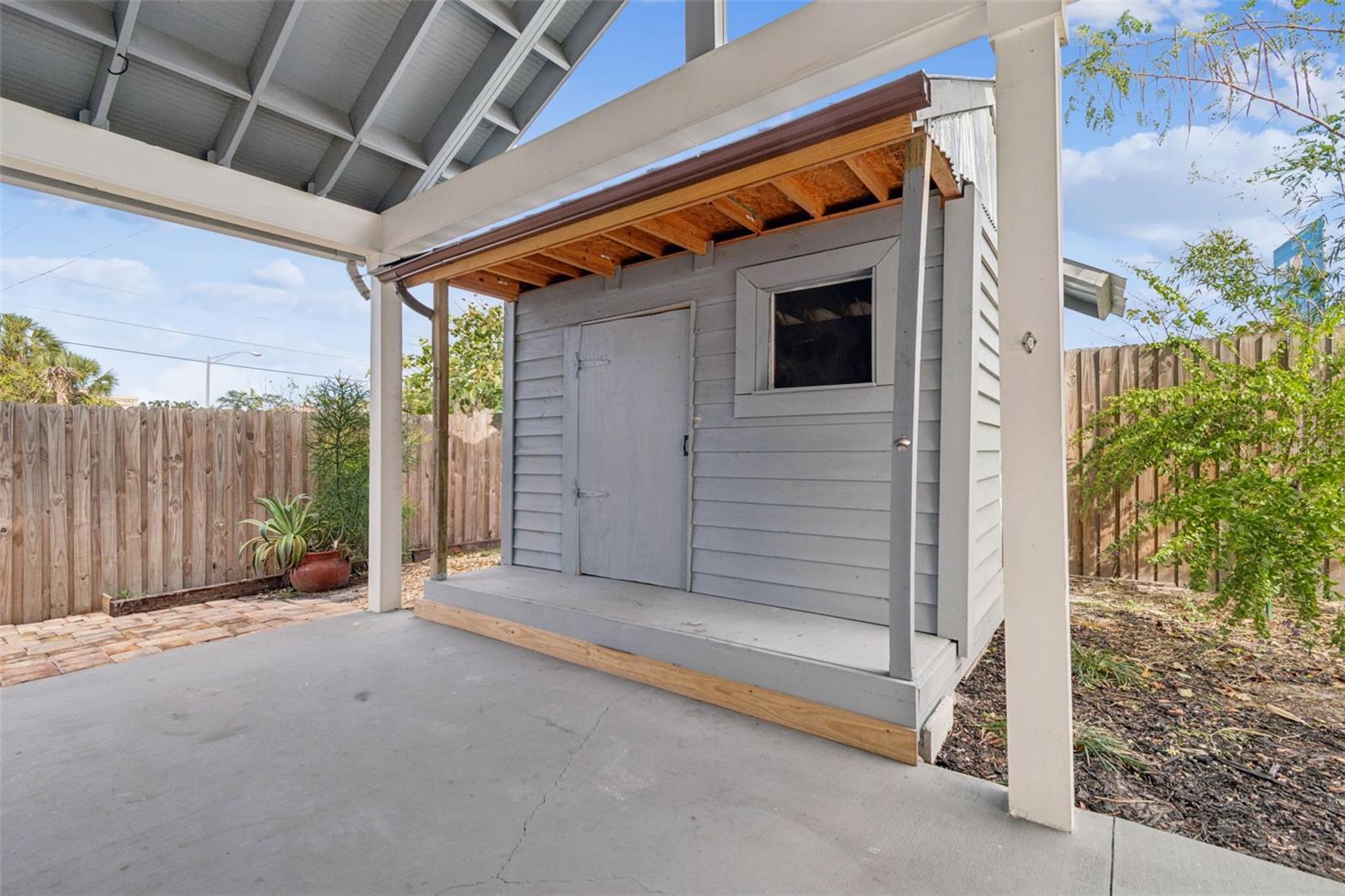 EAST BUNGALOW PARK - Residential