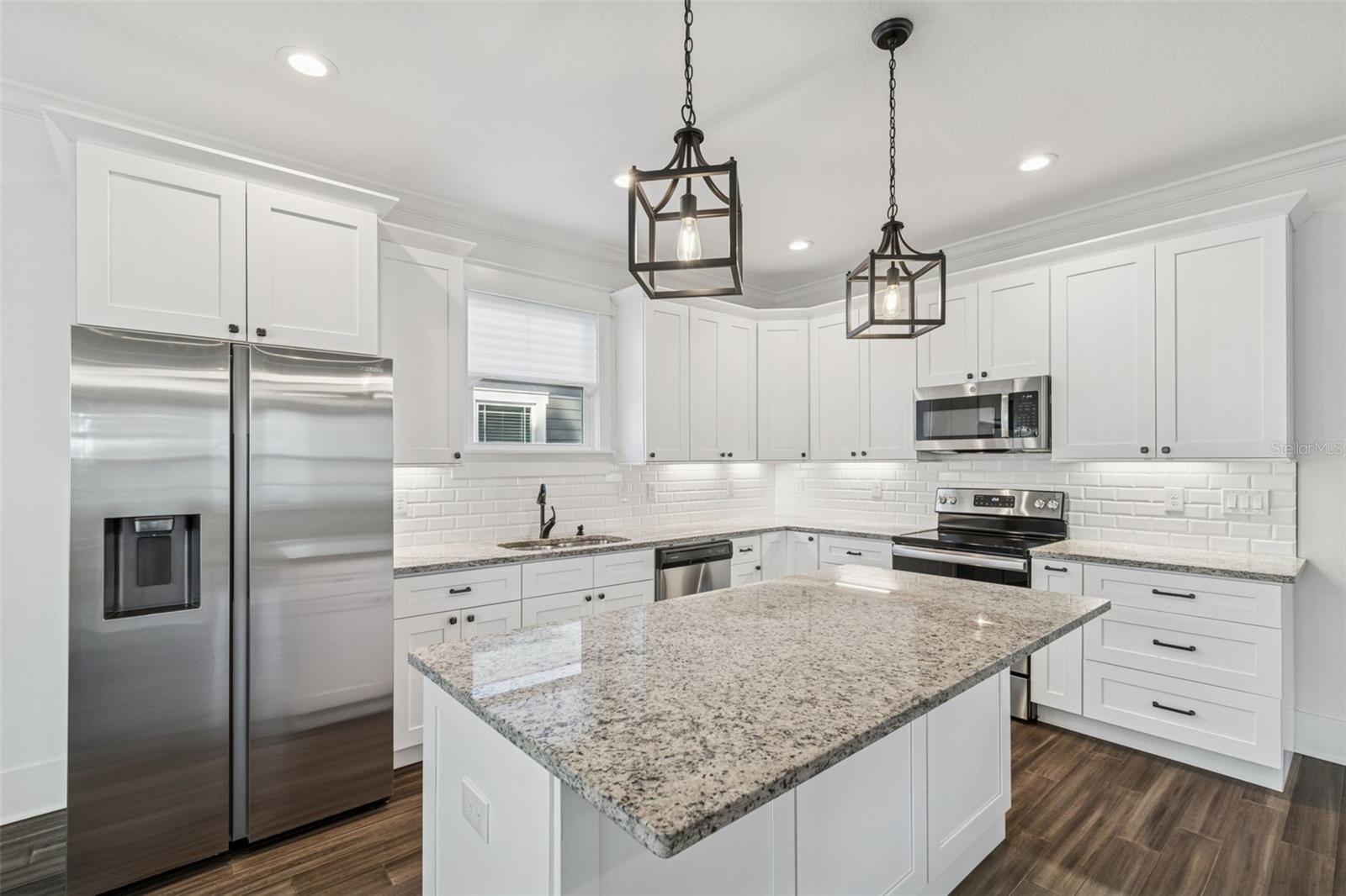 EAST BUNGALOW PARK - Residential