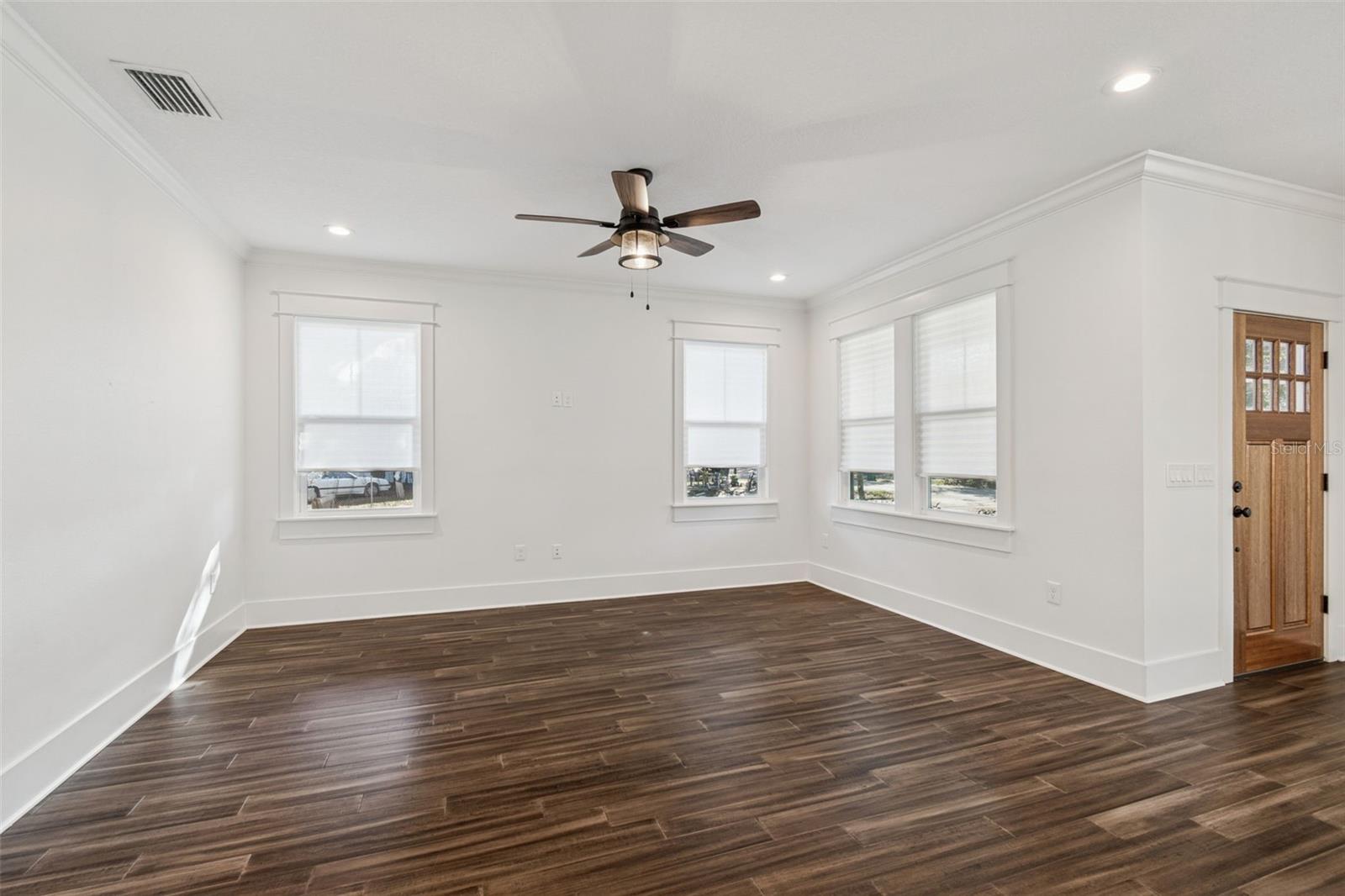 EAST BUNGALOW PARK - Residential