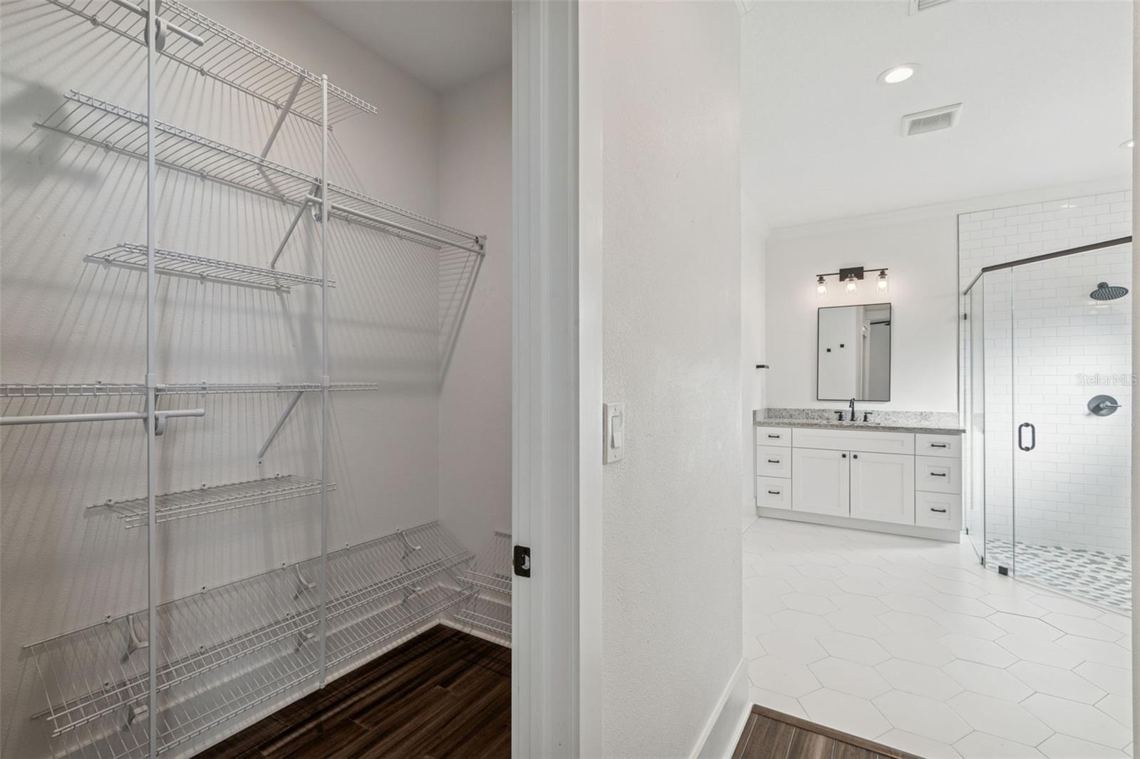 EAST BUNGALOW PARK - Residential