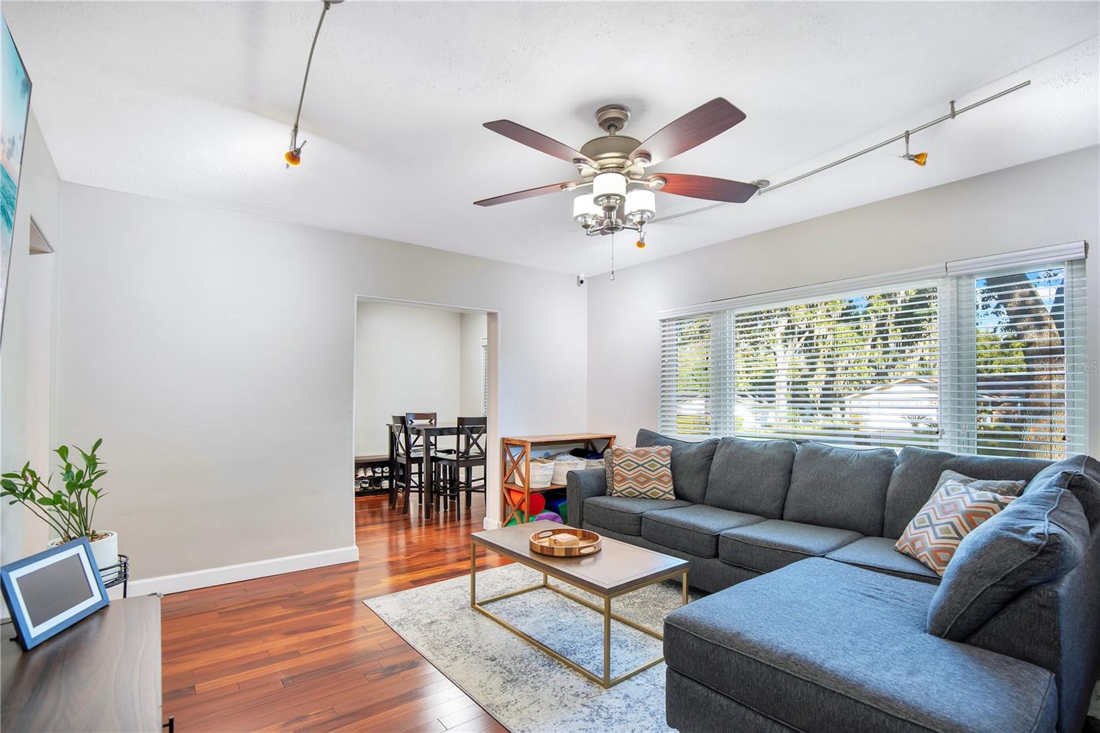 PEMBER TERRACE - Residential