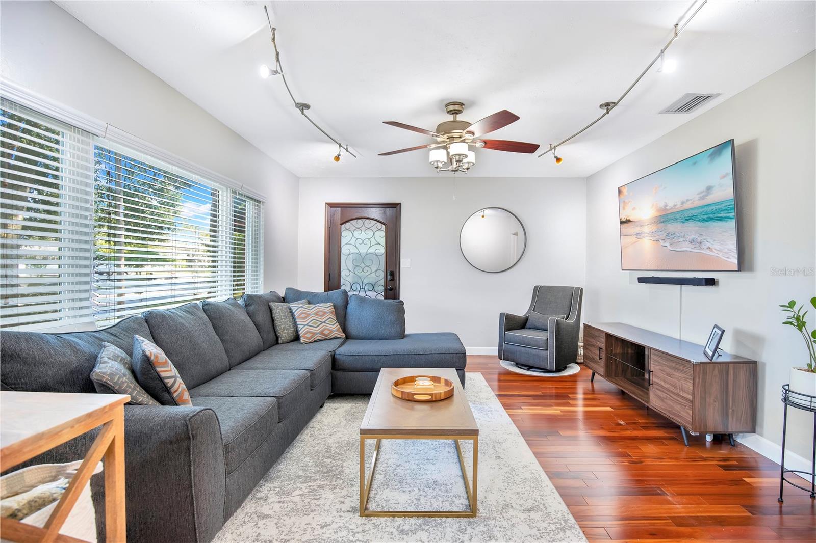 PEMBER TERRACE - Residential