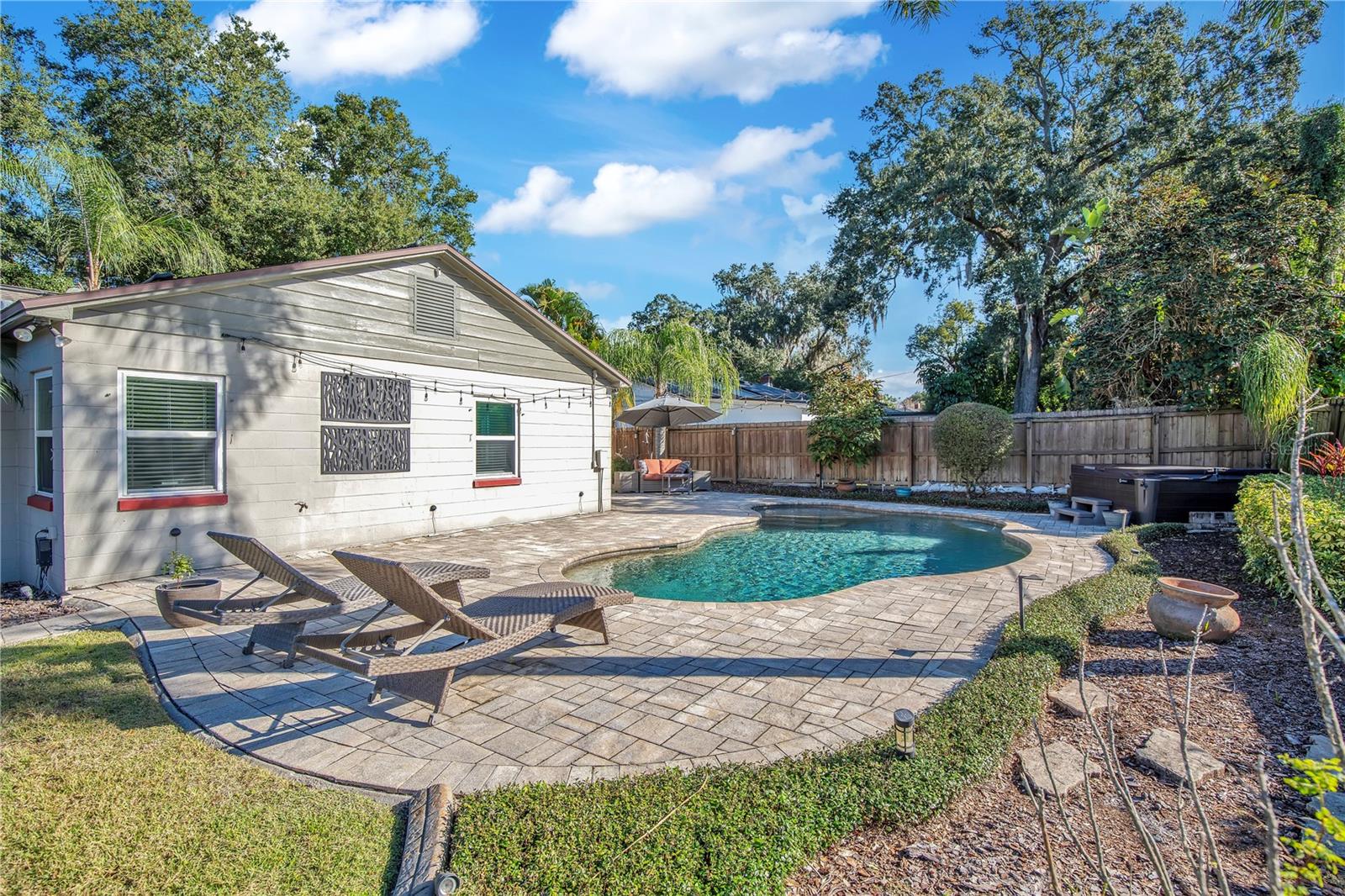 PEMBER TERRACE - Residential