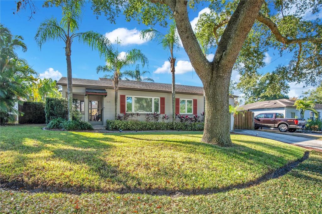 Photo of 1614 Curry Ford Road, Orlando, FL 32806 (MLS # O6368230)
