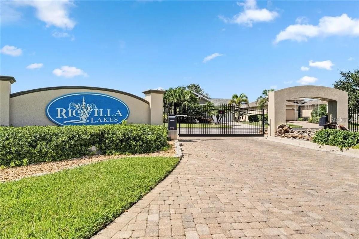RIO VILLA LAKES - Residential