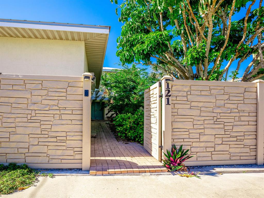 CASEY KEY - Residential