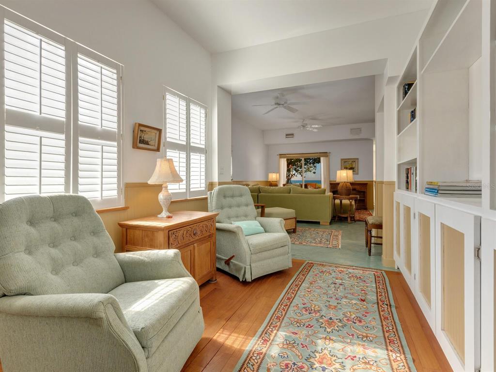 CASEY KEY - Residential