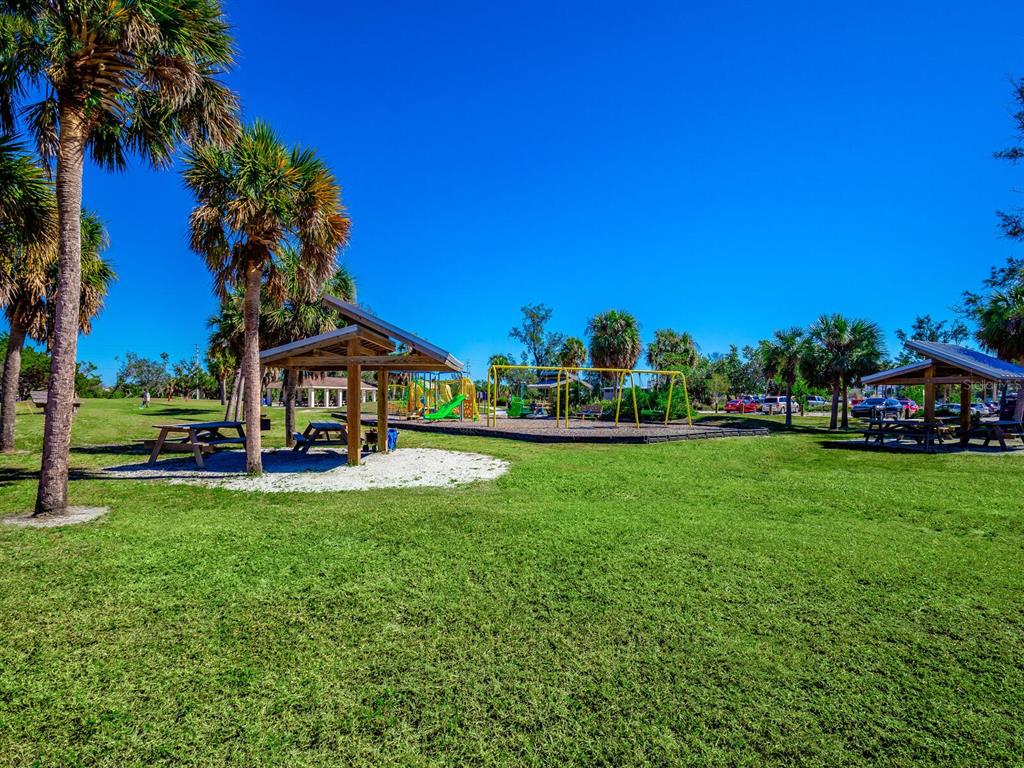 CASEY KEY - Residential