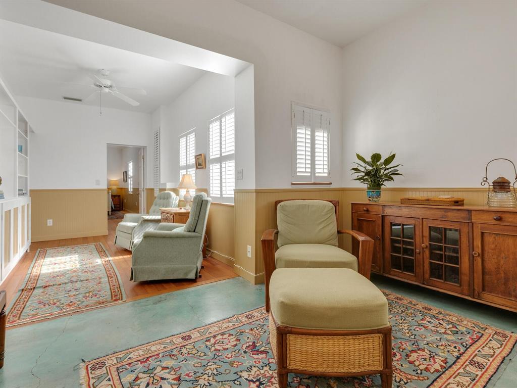 CASEY KEY - Residential