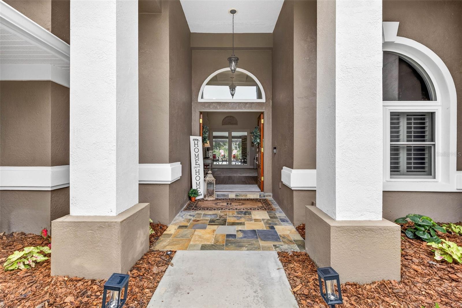3904 S NINE DRIVE