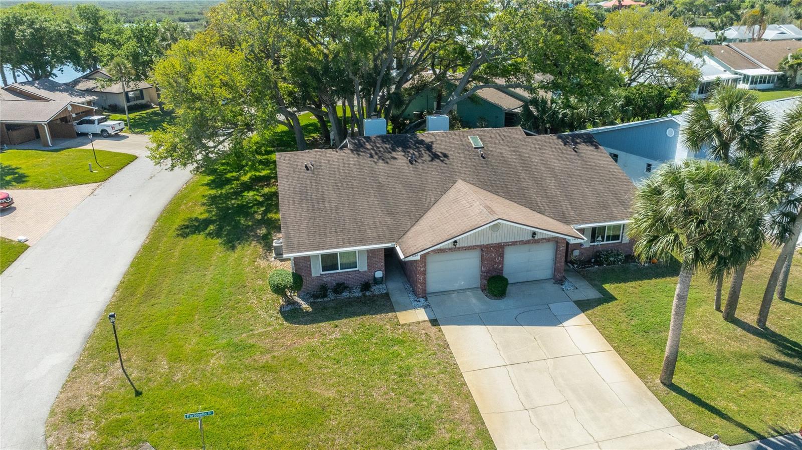 1402 PORTOBELLO DRIVE