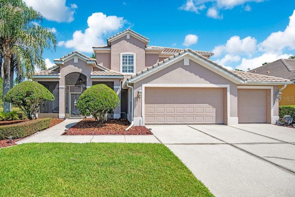 Photo of 9211 Shadow Pinar Court, Orlando, FL 32825 (MLS # O6419950)