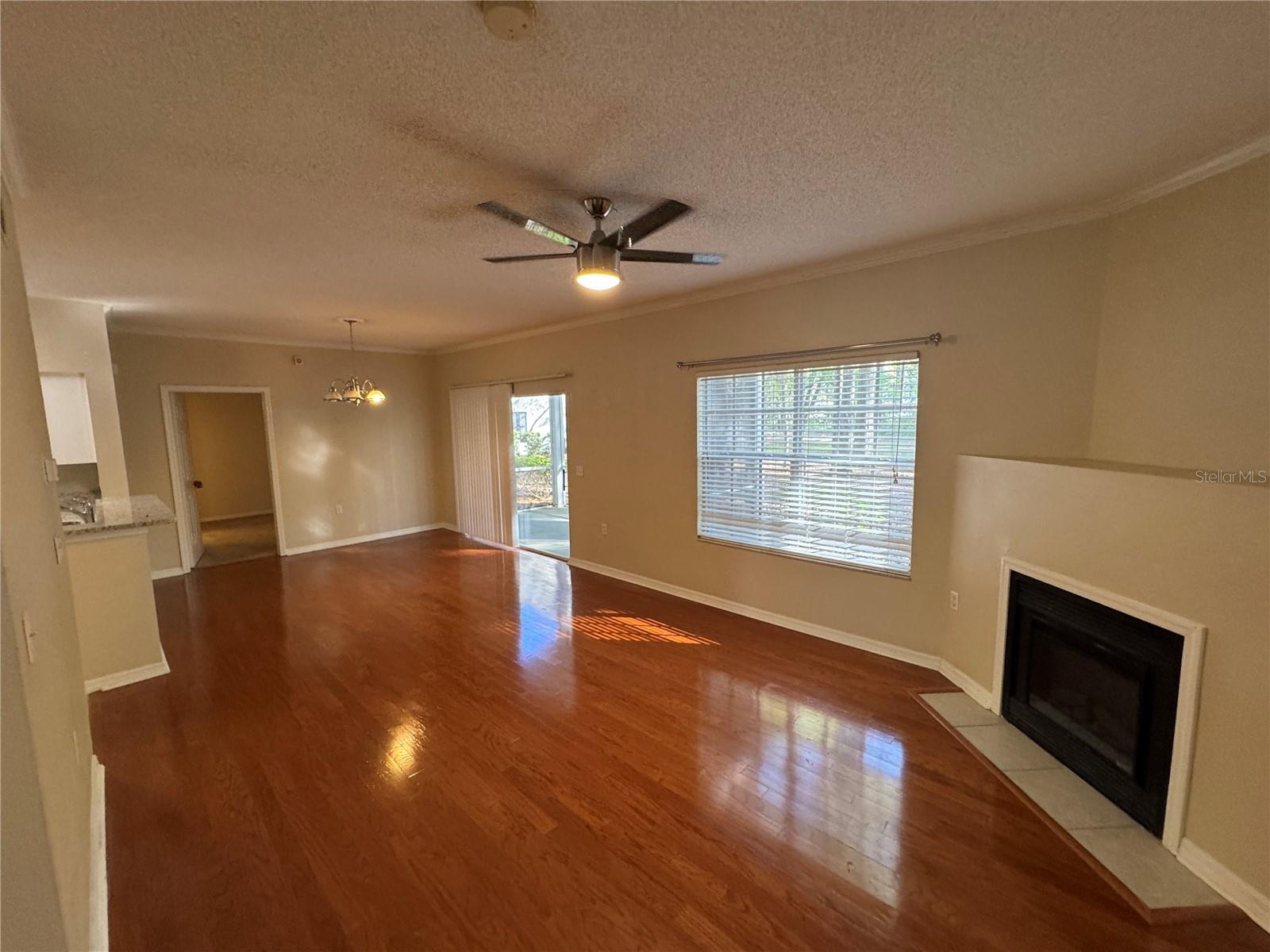 10000 SW 52ND AVENUE 76