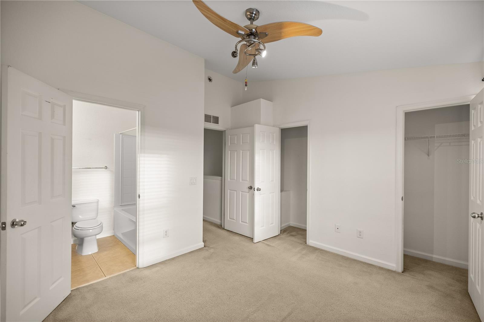 WYNCHASE TWNHMS - Residential Lease