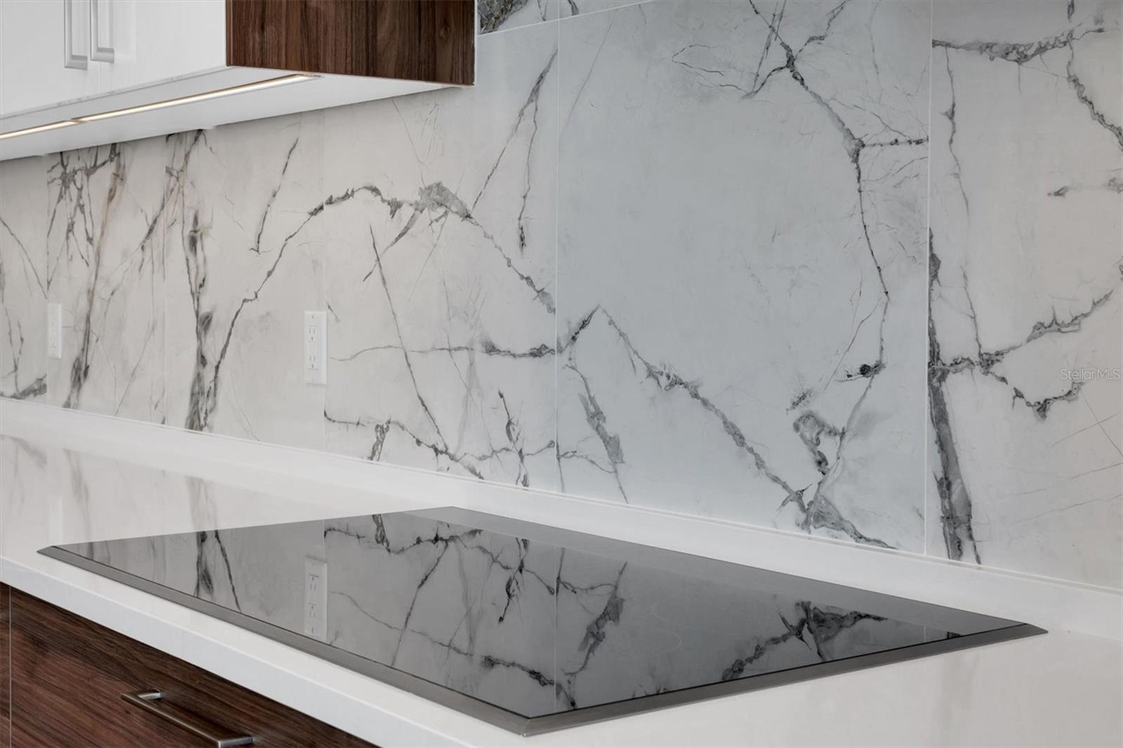 SALTAIRE CONDO - Residential