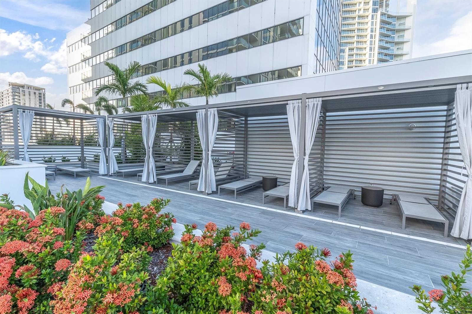 SALTAIRE CONDO - Residential