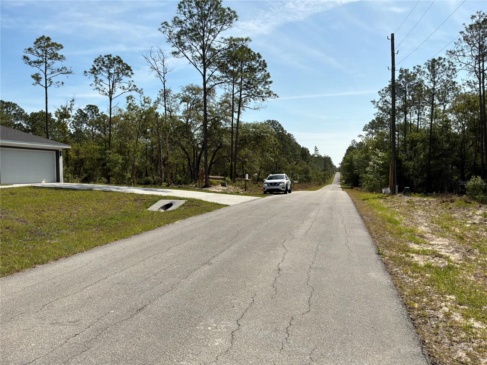 RAINBOW LAKES ESTATE - Land