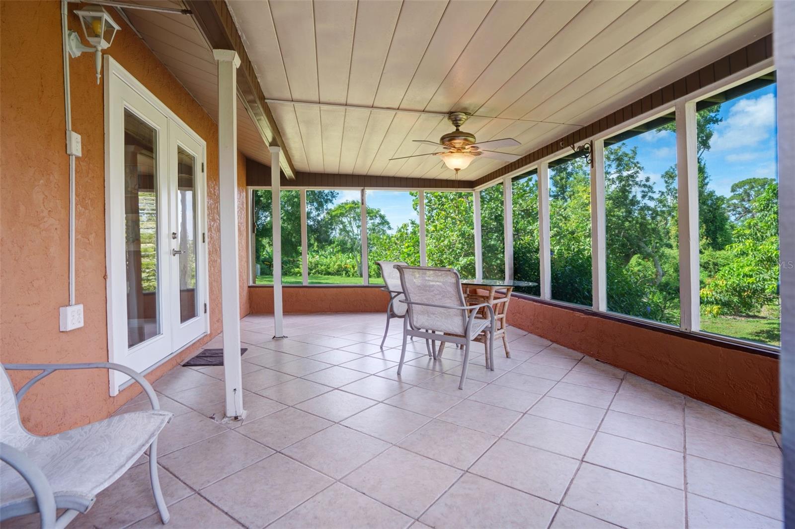 CEDAR HOLLOW - Residential