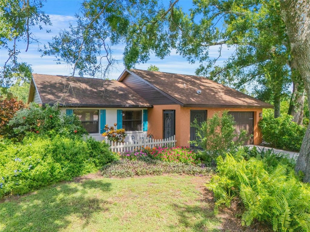 Photo of 5144 Indian Mound Street, Sarasota, FL 34232 (MLS # A4659935)
