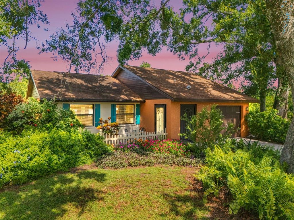 Photo of 5144 Indian Mound Street, Sarasota, FL 34232 (MLS # A4659935)