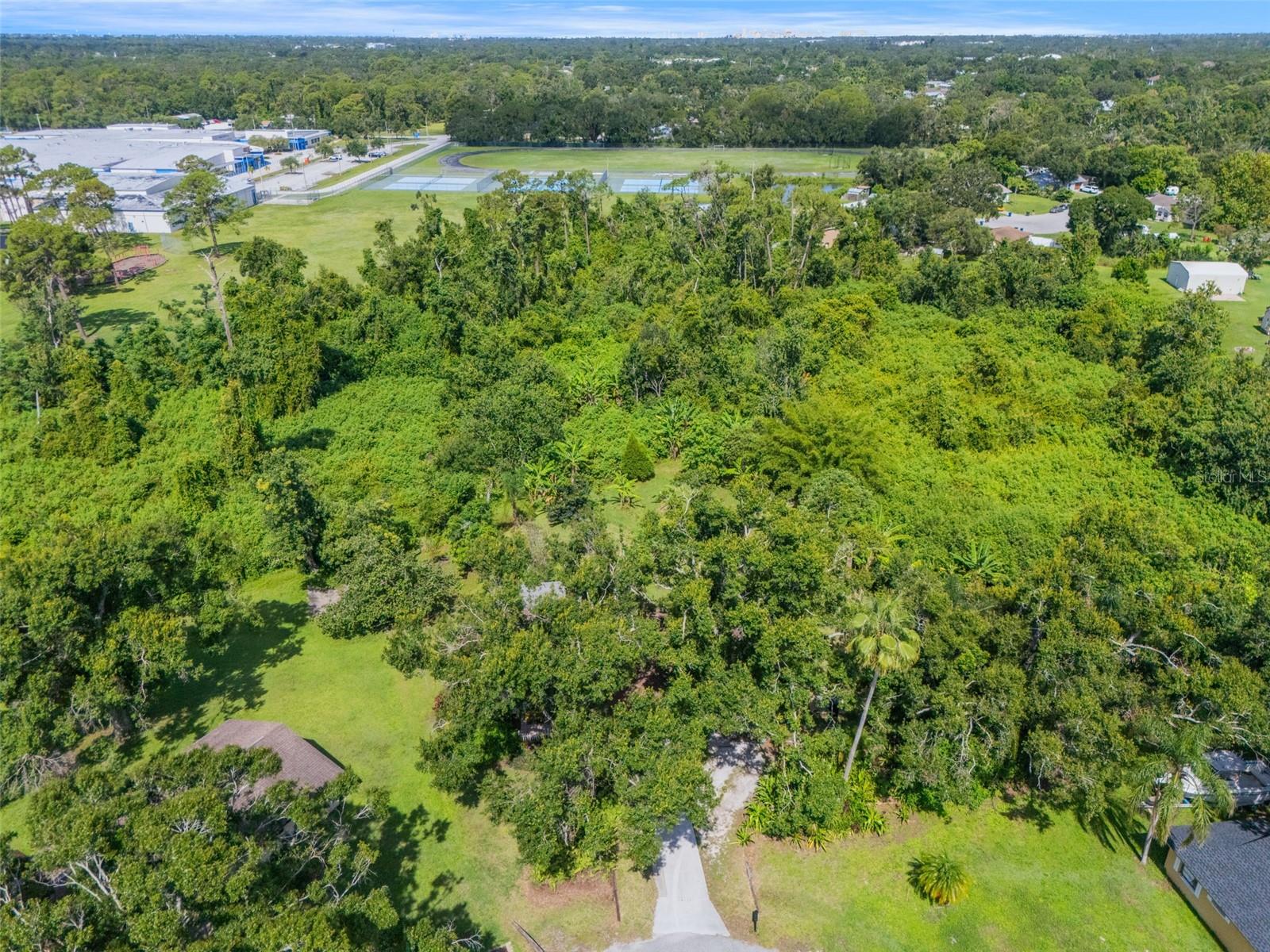 CEDAR HOLLOW - Residential