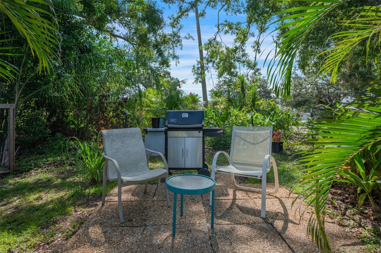 CEDAR HOLLOW - Residential