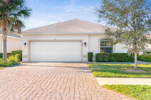 Photo of 76 Park Place Circle, Palm Coast, FL 32164 (MLS # FC314722)